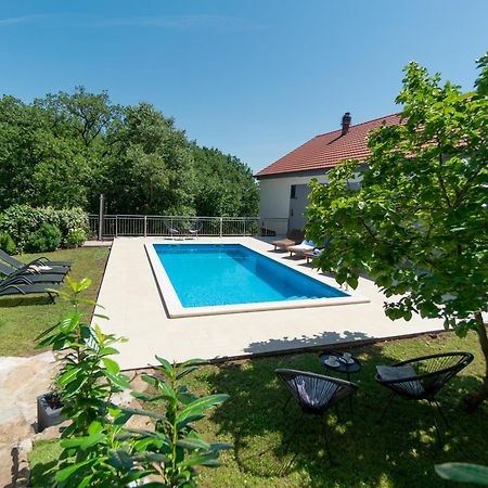 Apartments Srdanovic Omiš Екстериор снимка