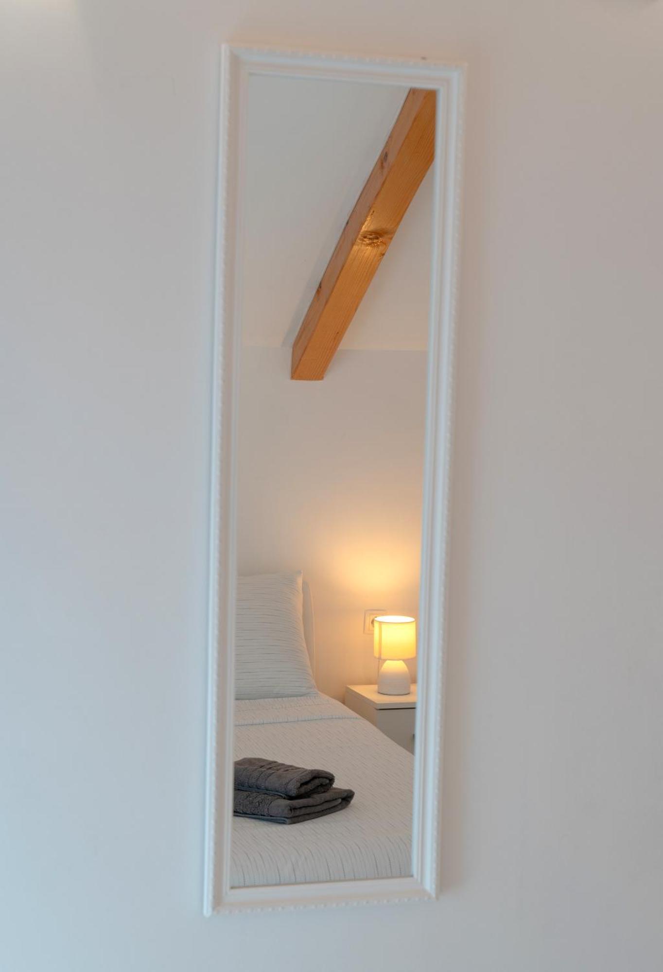 Apartments Srdanovic Omiš Екстериор снимка