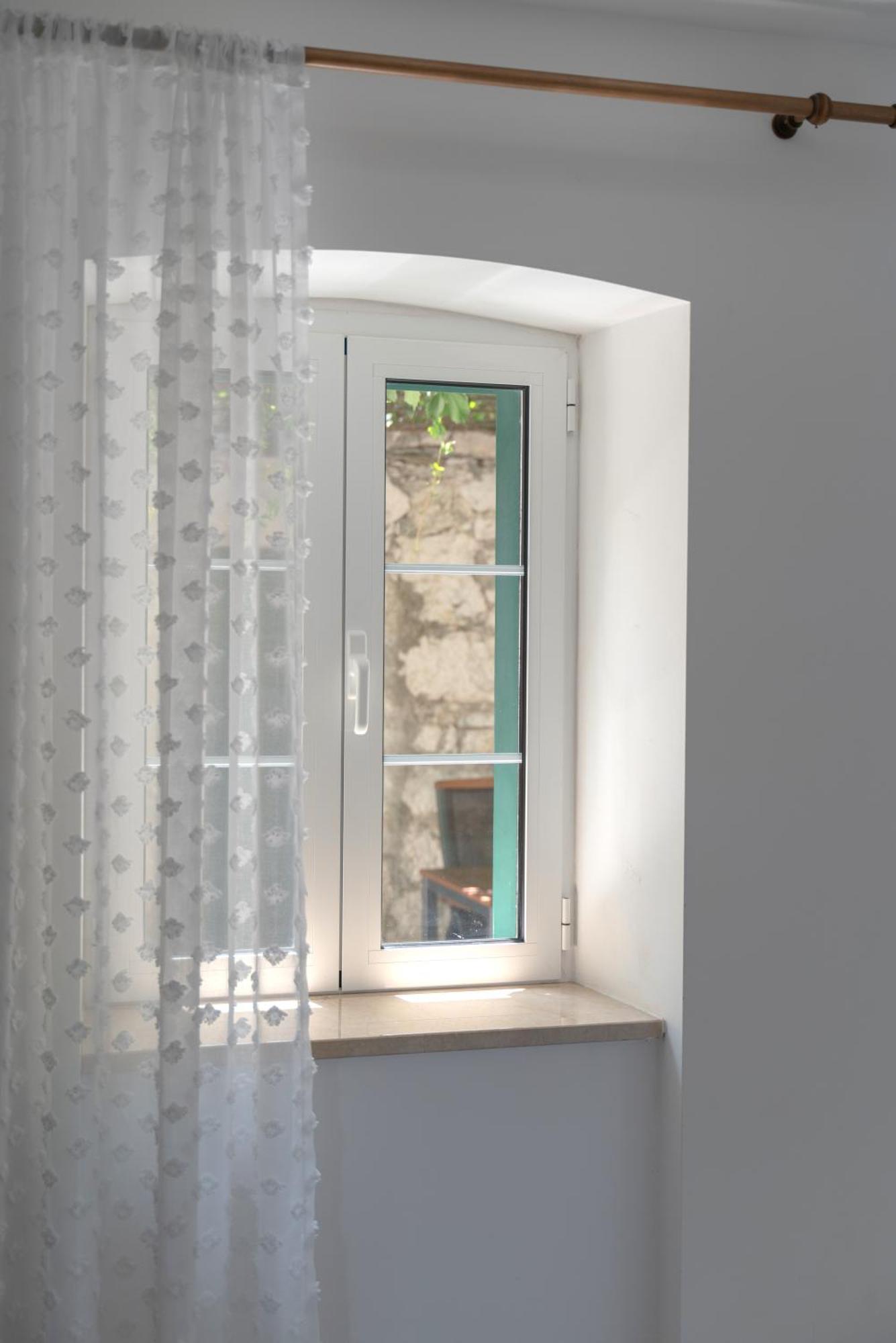 Apartments Srdanovic Omiš Екстериор снимка