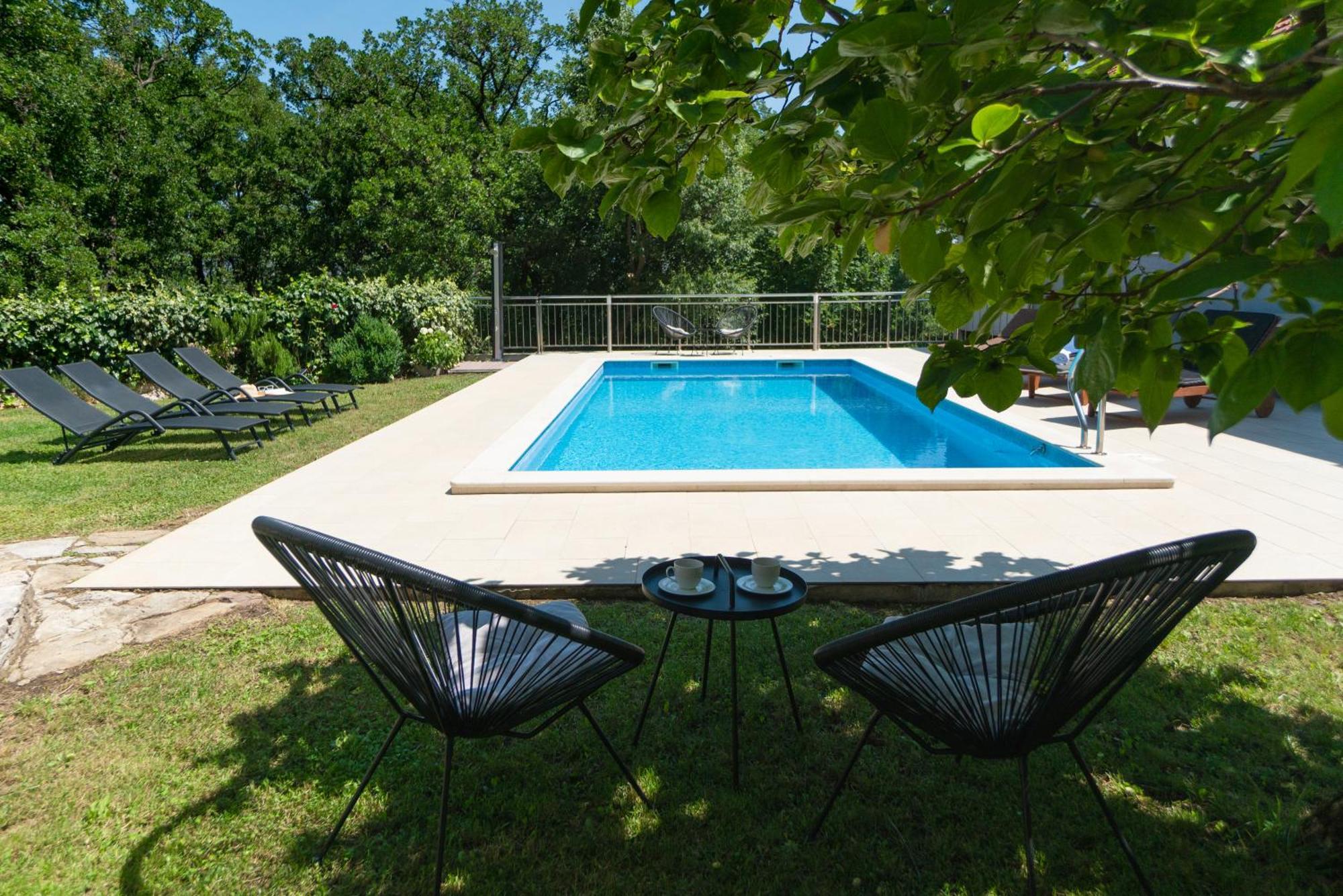 Apartments Srdanovic Omiš Екстериор снимка