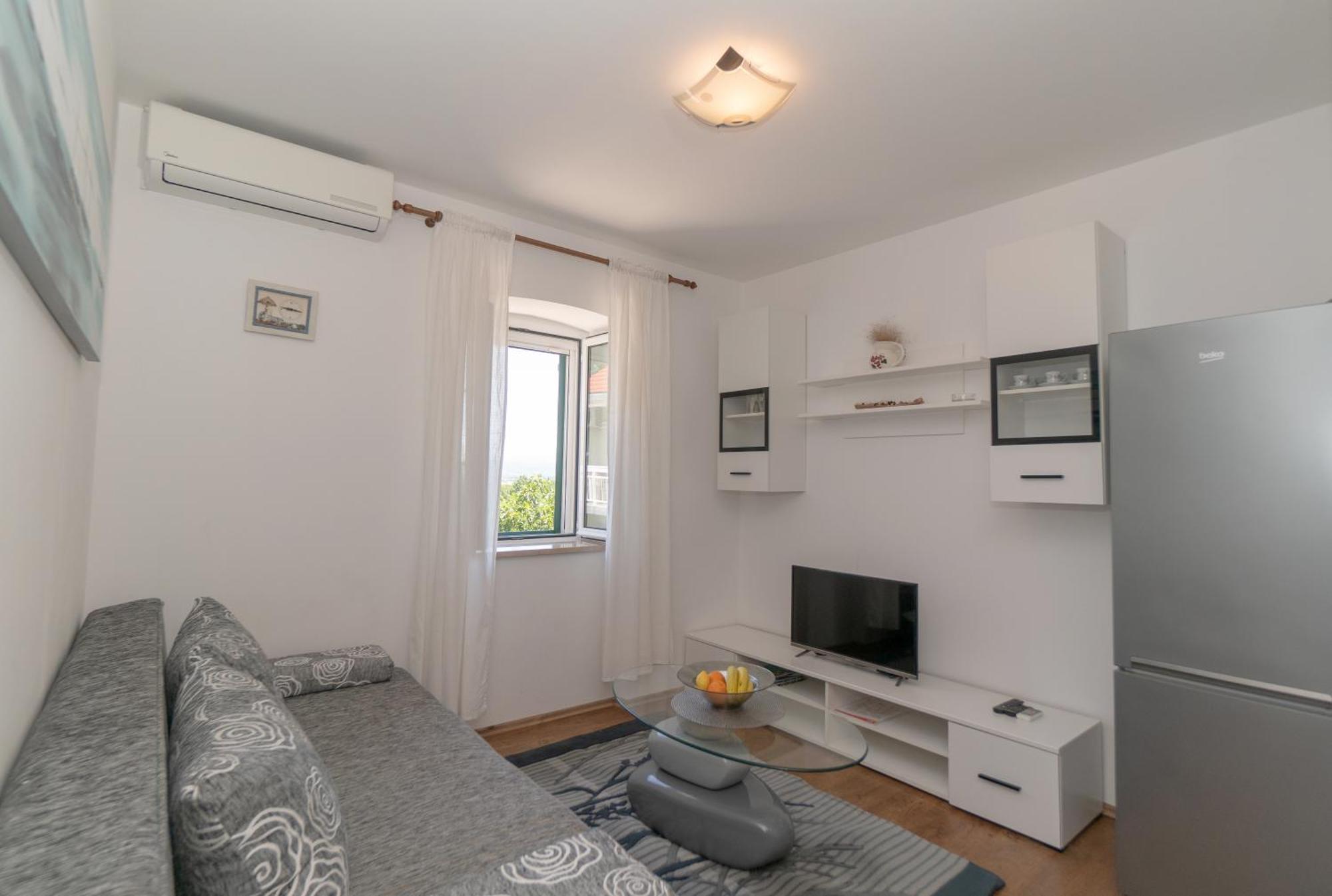 Apartments Srdanovic Omiš Екстериор снимка